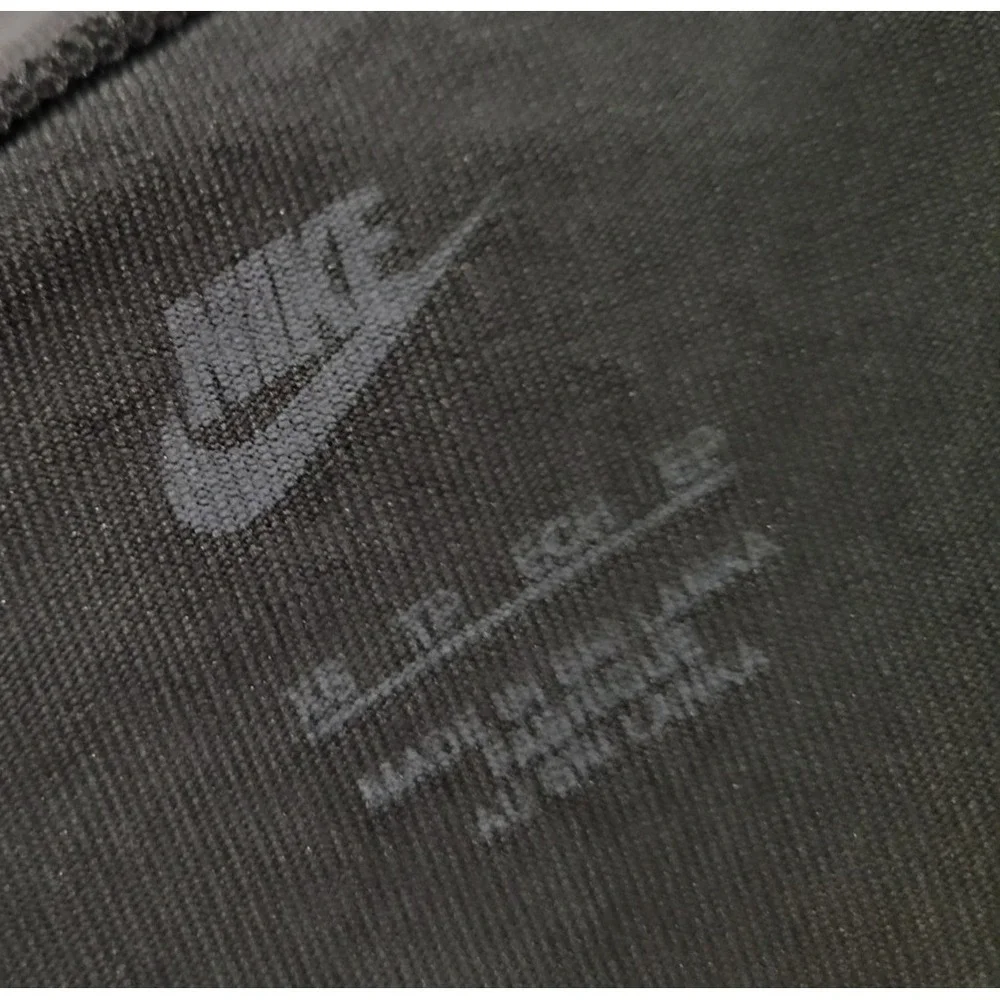 Nike Bike Shorts Women's Size XS Black Mid Rise Inseam 9 inches NEW with Tags